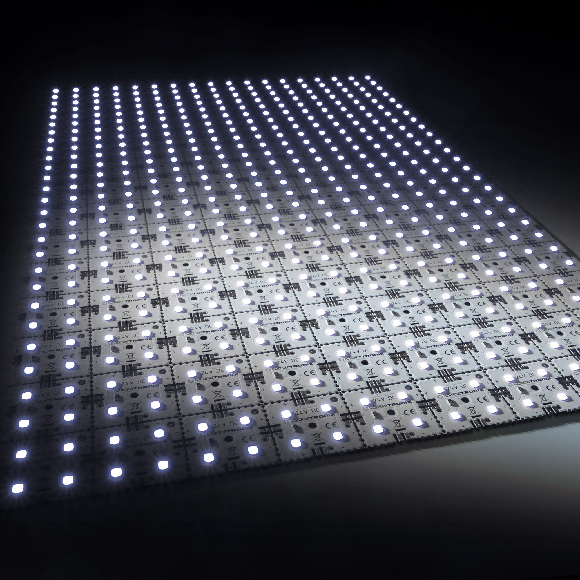 MatrixMini-126-4080 Módulo LED Nichia (9x14) blanco frío 6500K 9840lm 504 LEDs 24V 60,5W 27x42cm (86000 lm/m²)