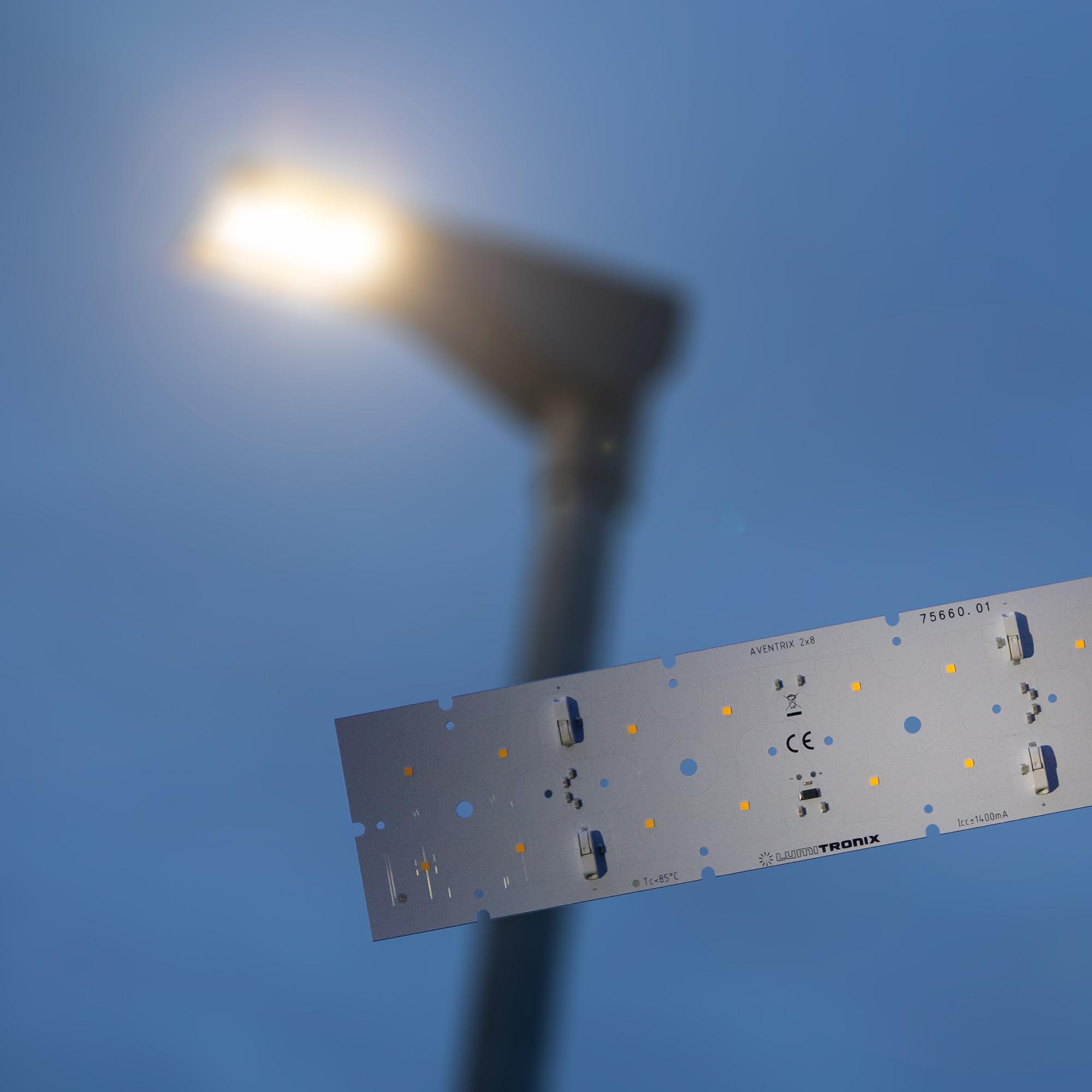 Nichia Power LED Módulo E21 2x8 16 LEDs Blanco 4000K 68.3W 7785lm