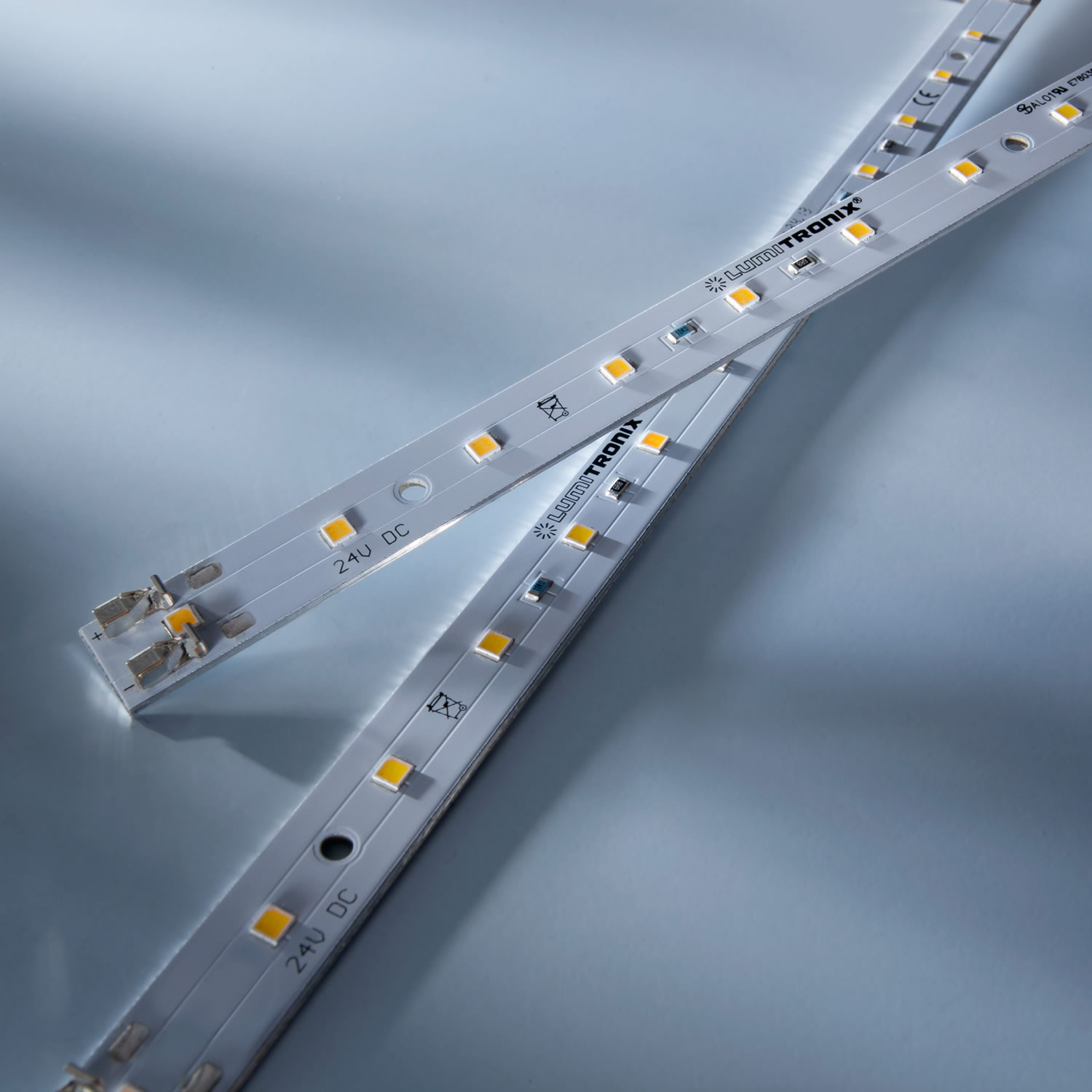 Maxline-14-3080 Nichia tira LED blanco neutro 4000K 870lm 24V 14 LEDs módulo 28cm (3108lm/m 30W/m)