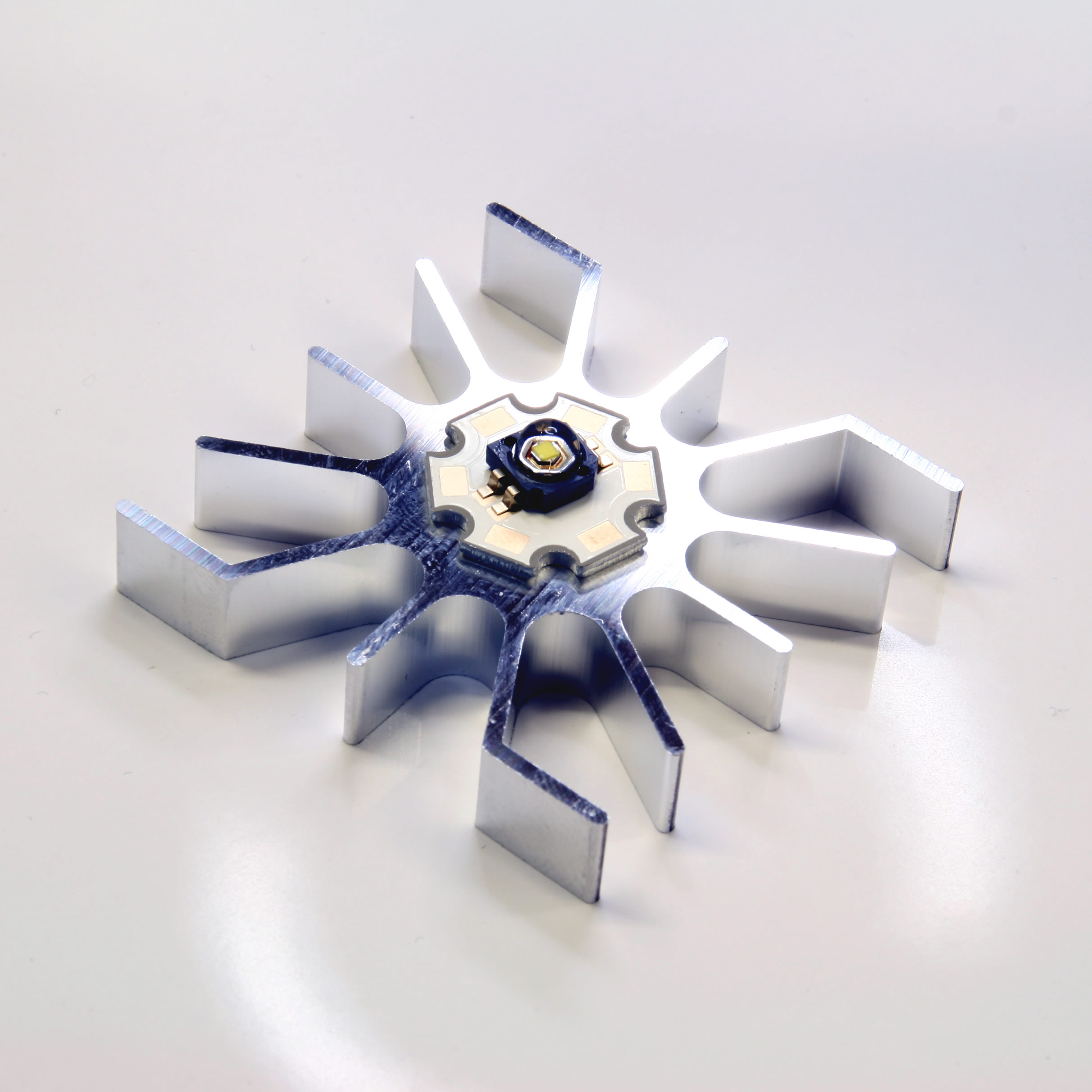 Disipador térmico 51 x 51 para LED de alta potencia máx. 3 vatios