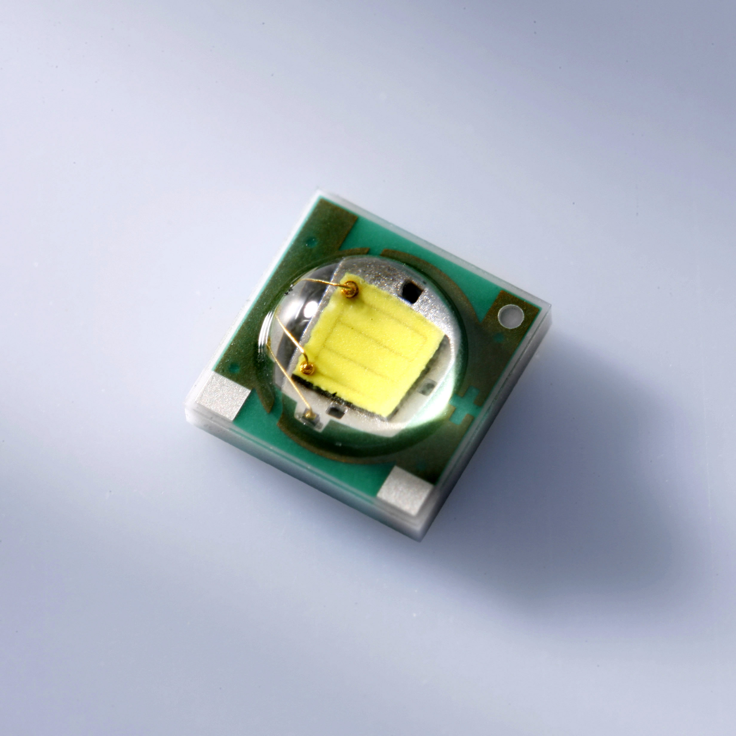 Cree XP-E 2 azul con PCB (Star) 96 lm