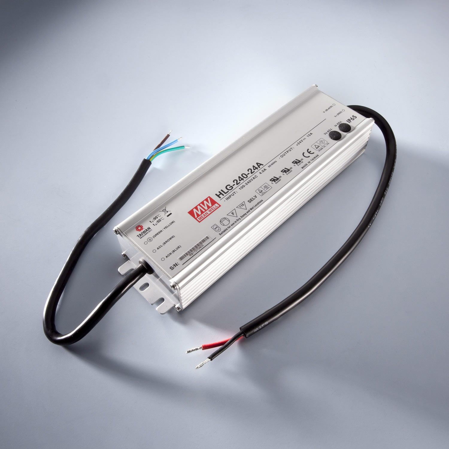MEAN WELL transformador de tensión constante HLG-240H-12B IP67 230V a 12V 16A 192W DIM