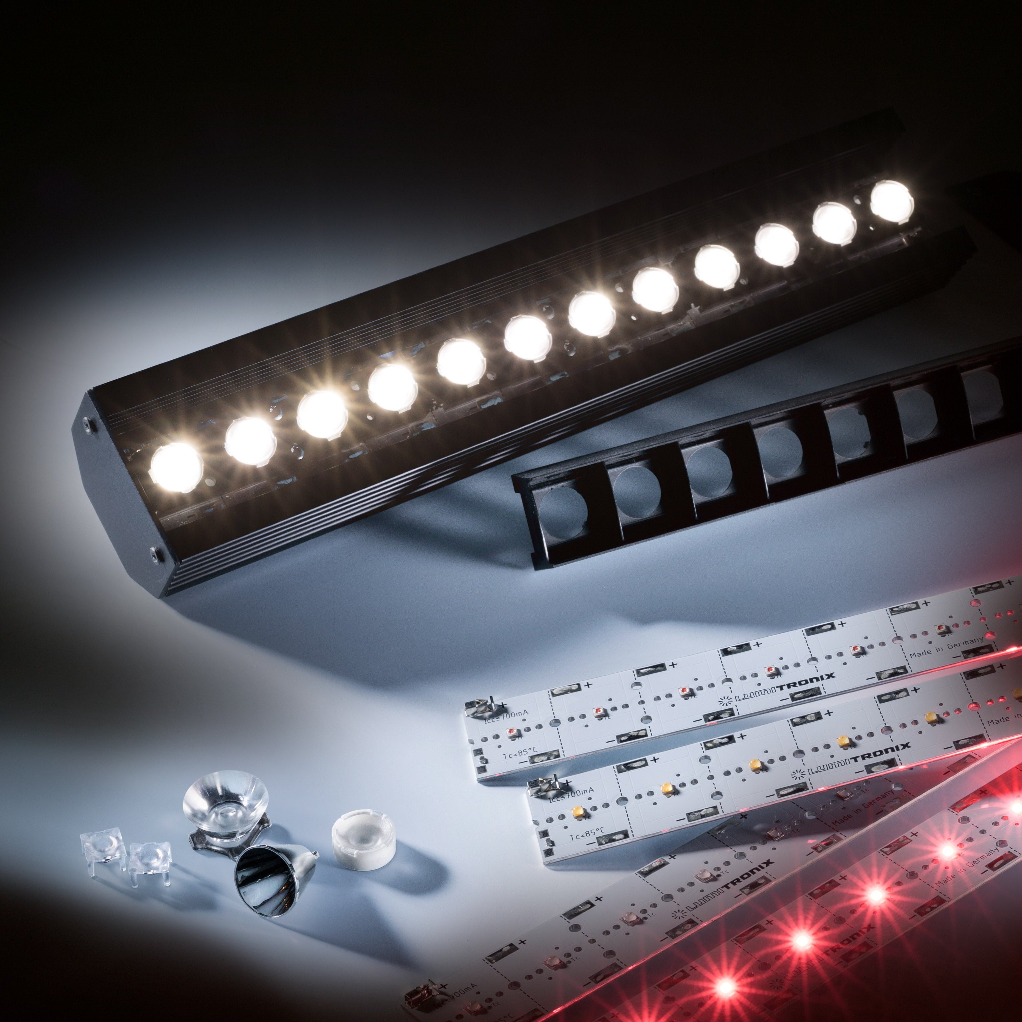 PowerBar V3 Osram Oslon Square LED Module Aluminium Cold White 5700K CRI70 3250lm 12 LEDs 700mA 25.55W 28.6cm - view 7