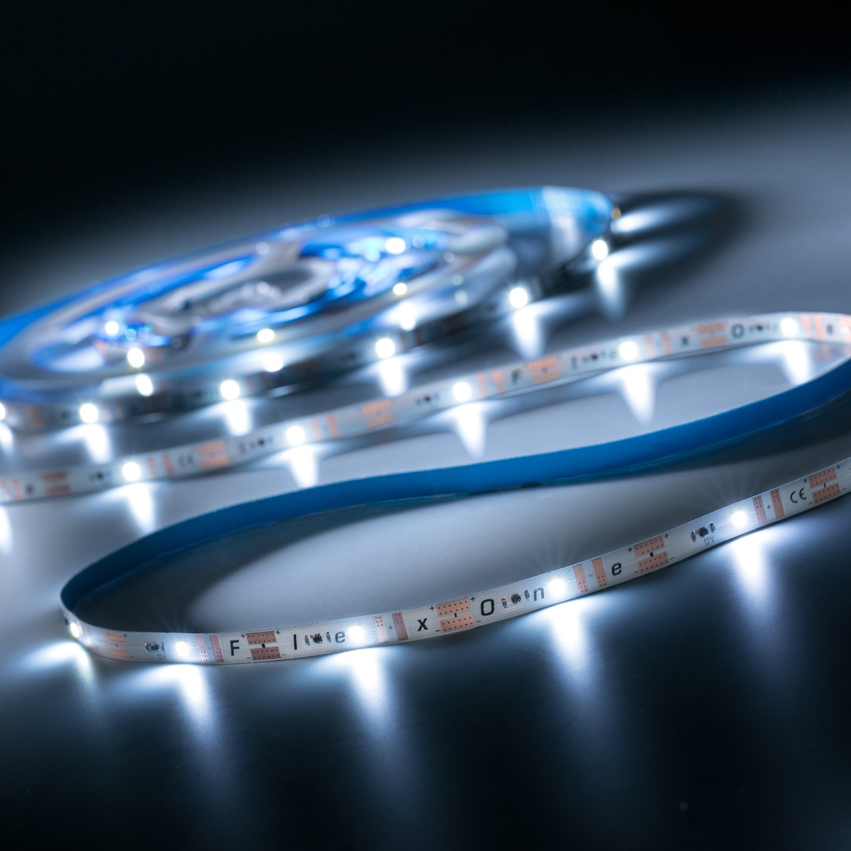 FlexOne2080 Samsung tira LED blanco cálido 2700K 6090lm 12V 20 LEDs/m 5m bobina (1218lm/m 16.8W/m)