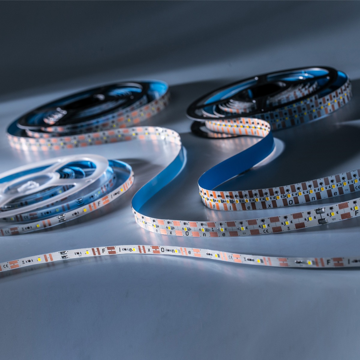 FlexOne4080 Samsung tira LED blanco frío 6500K 19000lm 12V 100 LEDs/m 5m bobina (3800lm/m 42W/m)