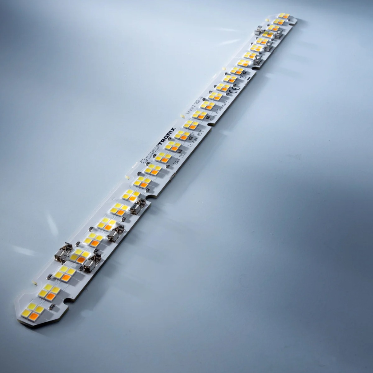 Módulo LED Configurable Nichia LumiBar-112 Multicolor 3-Canales, TW, Dynasolis, RGB, Zhaga 28x2cm, 24V