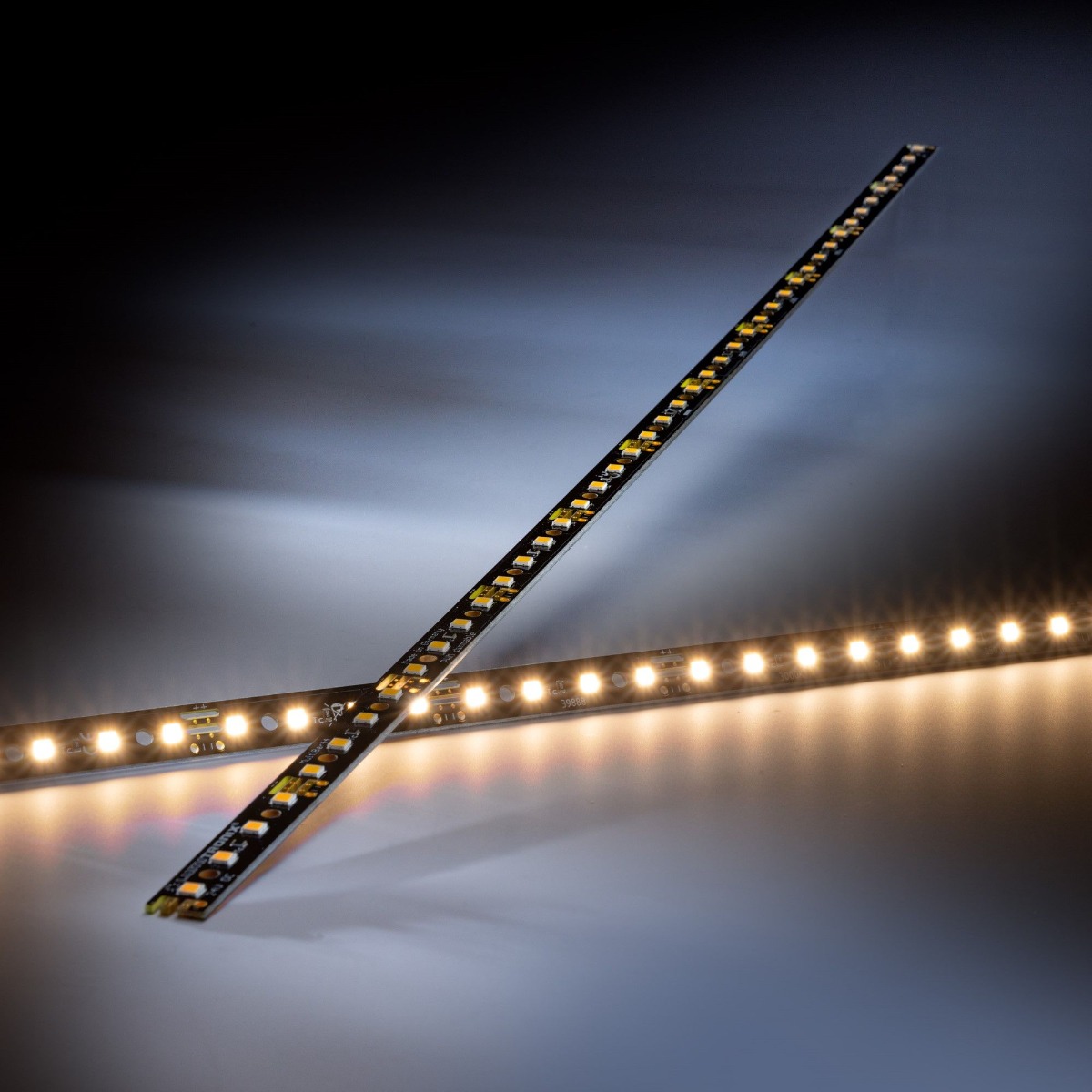 Multibar3090-BE Nichia tira LED Black Edition blanco cálido CRI90 3000K 850lm 24V 44 LEDs barra de 50cm (1700lm/m 13W/m)