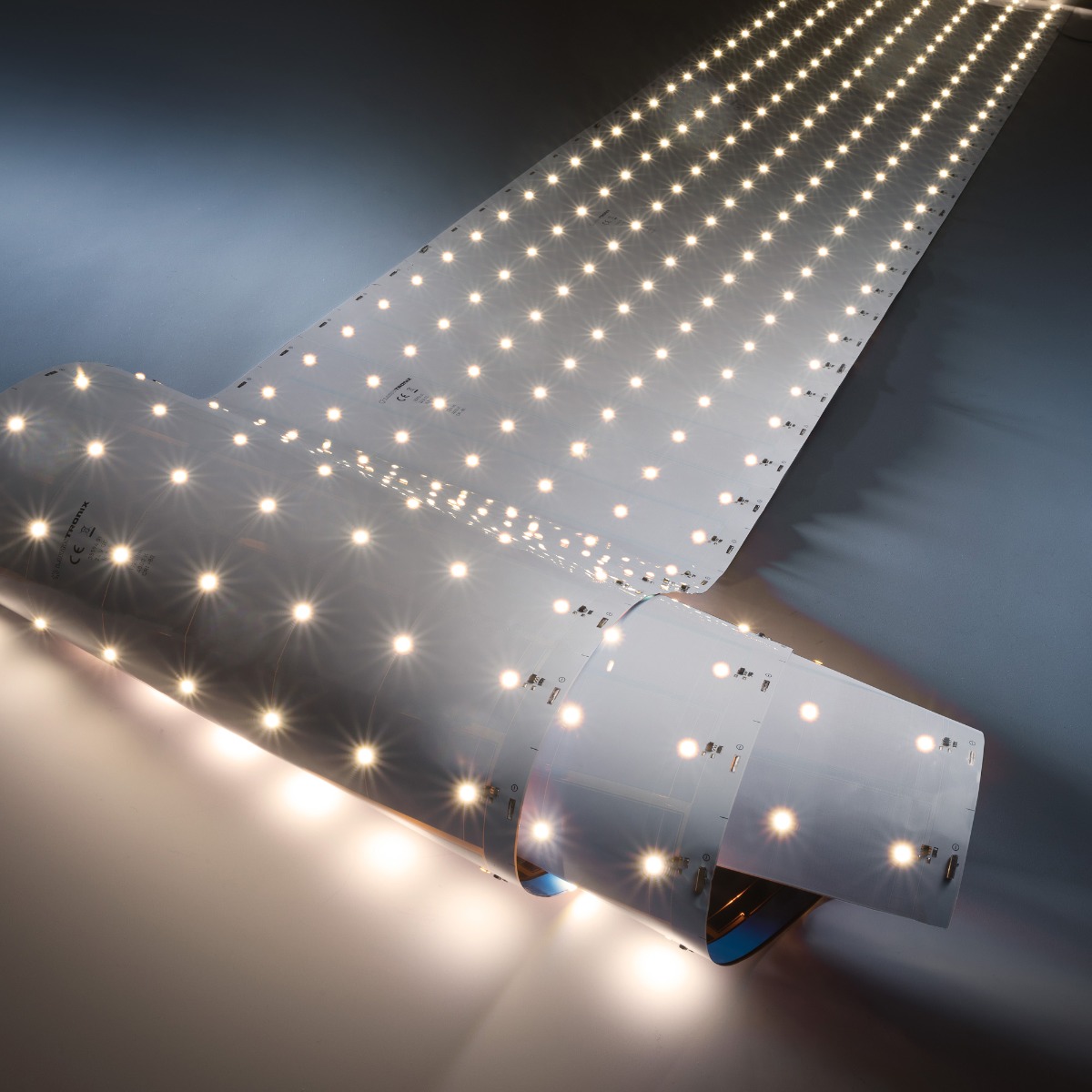 LumiFlex-20-4080 Seúl tira LED blanco cálido 4000K 32400lm 175 LEDs/m 5,6m bobina 28cm ancho 24V (5785lm/m 39W/m) 